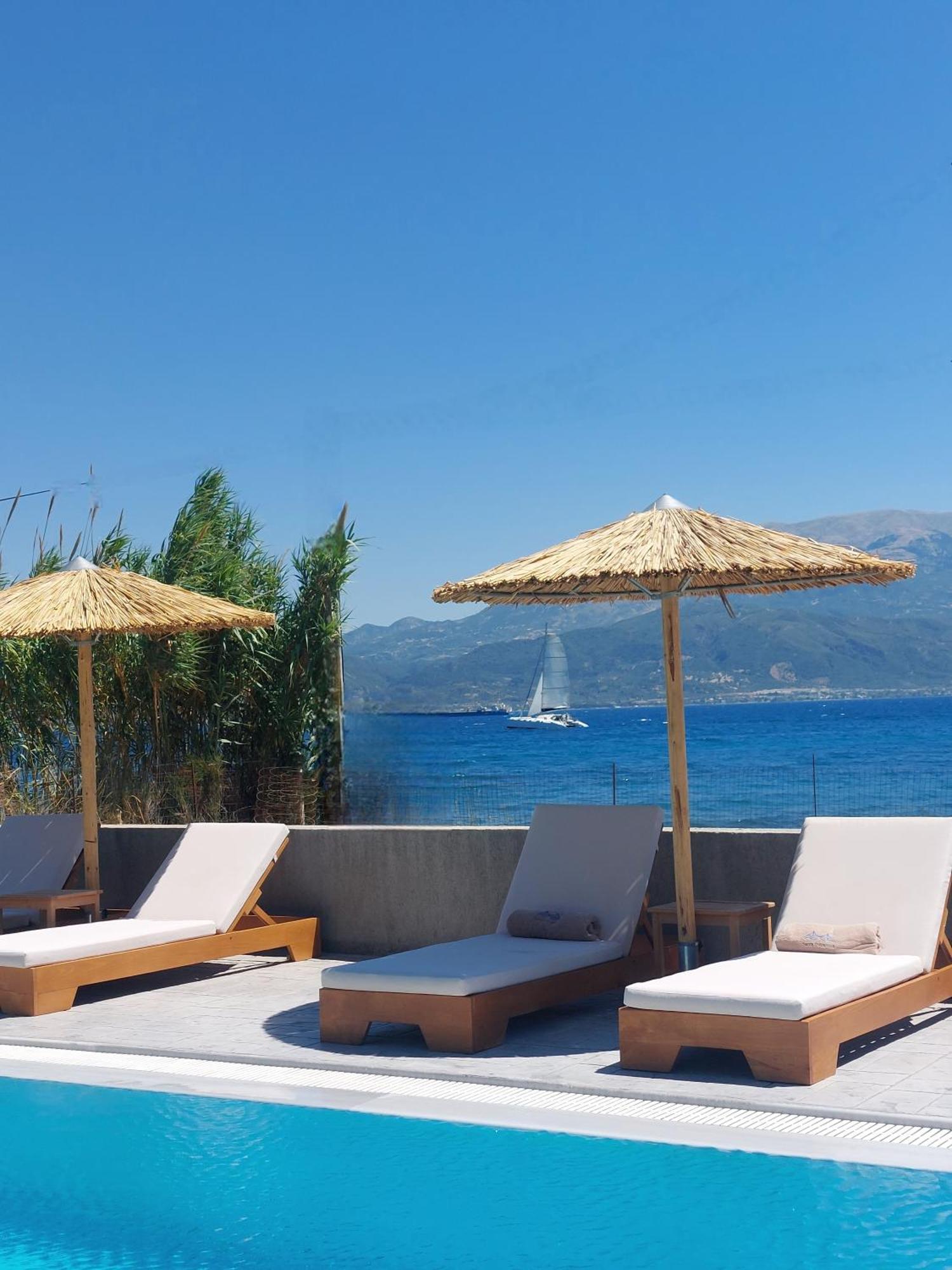 Santa Domenica Nafpaktos - Rooms And Apartments By The Sea Kültér fotó